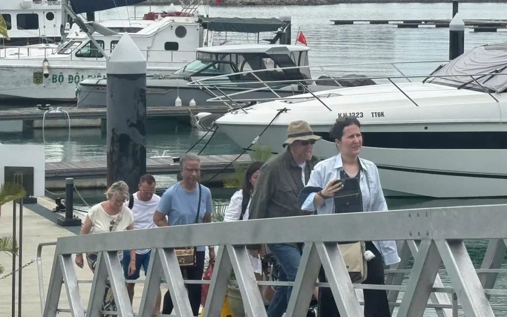 z7490005848993 82b1a5f2e51d67910681499c382e0821 23860112335599548293468 15698242784266618569448