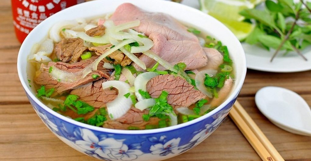 top 19 quan pho ha noi ngon nuc tieng an la ghien phan 1 06 1639125006 1020x530 1